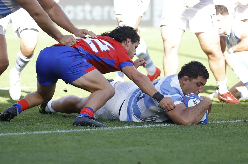 2023-09-30T145126Z_2125552313_UP1EJ9U159OAM_RTRMADP_3_RUGBY-UNION-WORLDCUP-ARG-CHL