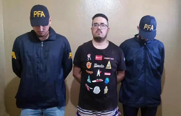 585245ae9ded38c154e8bfb34eb3b049_M