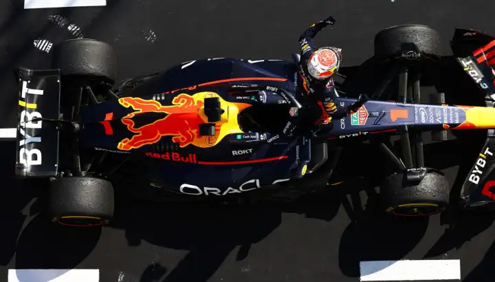 verstappen-1616064