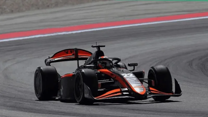 nicolas-varrone-en-silverstone