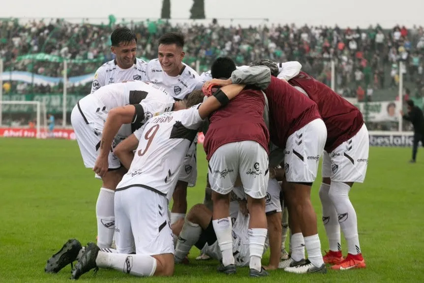 gol-platense_w862