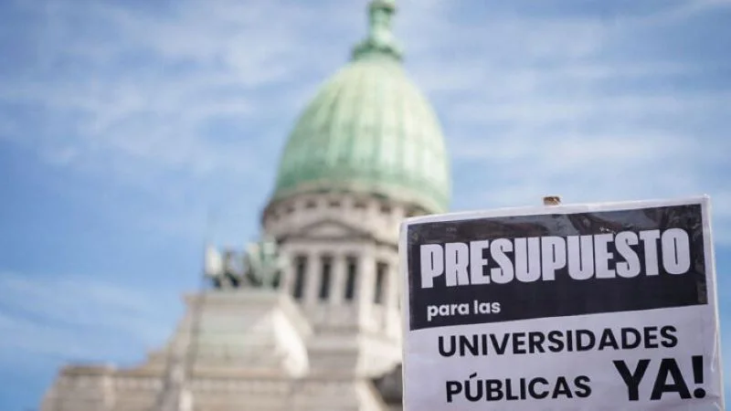 Presupuesto-unviersitario-marcha
