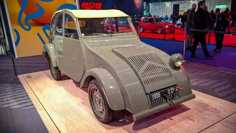 citroen-2cv-a-retromobile