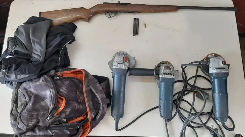 armas4.jpg_696235411