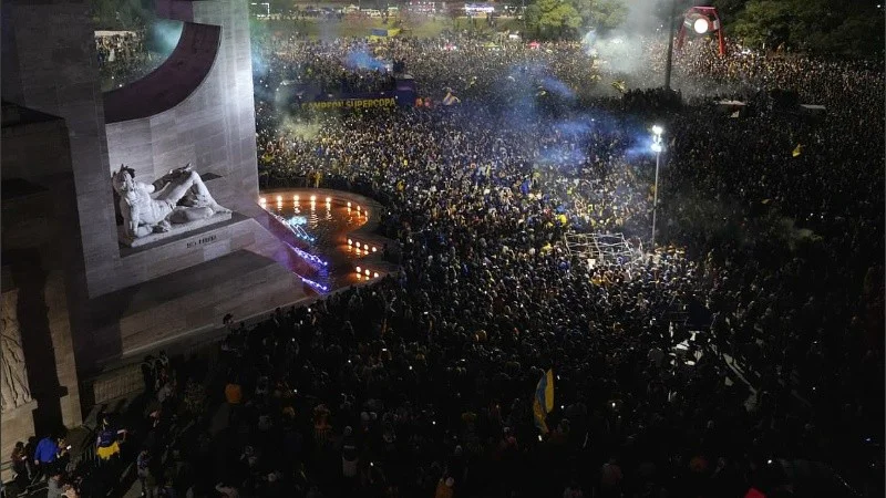 monumento_canalla