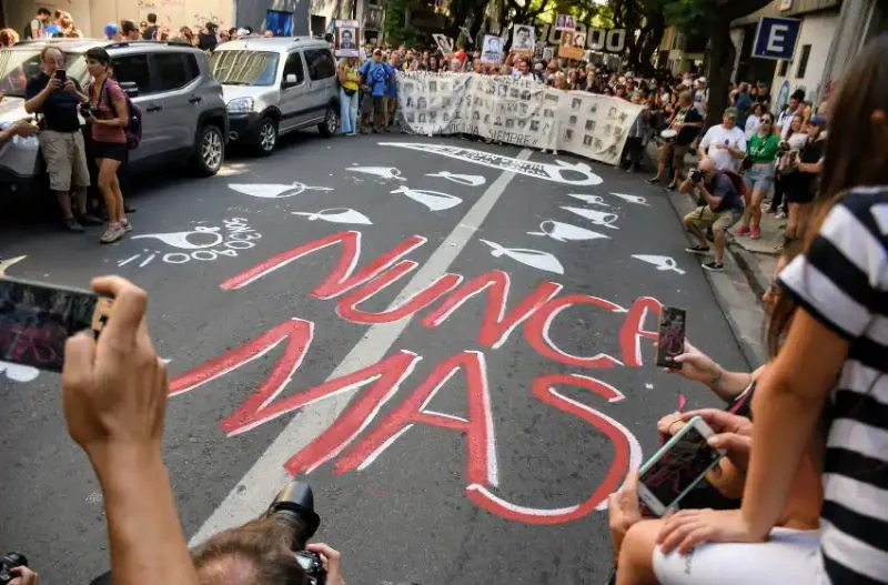 Marcha-dia-de-la-memoria