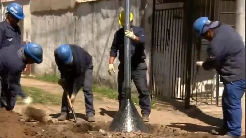 operarios_litoral_gas_crop1694620776617.jpg_1756841869