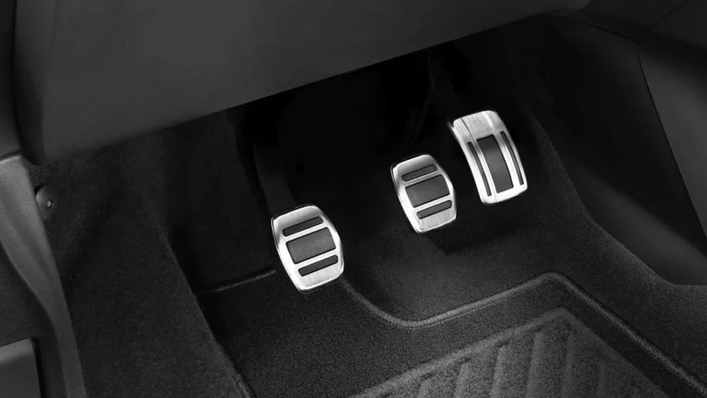 peugeot-208-mopar-1719215