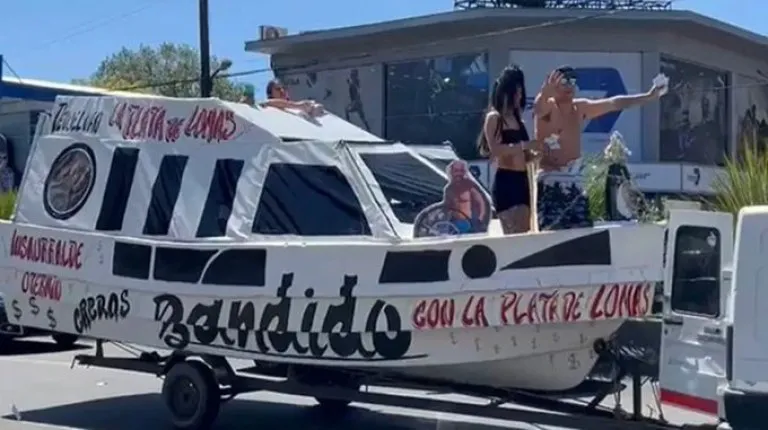 214d8fe6597a4ef2e3358cd14a704269_M