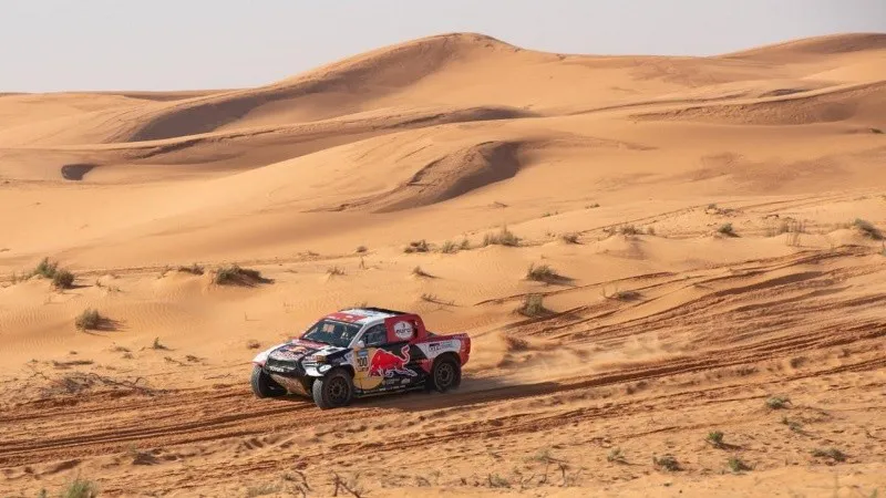 dakarcar.jpg_1756841869