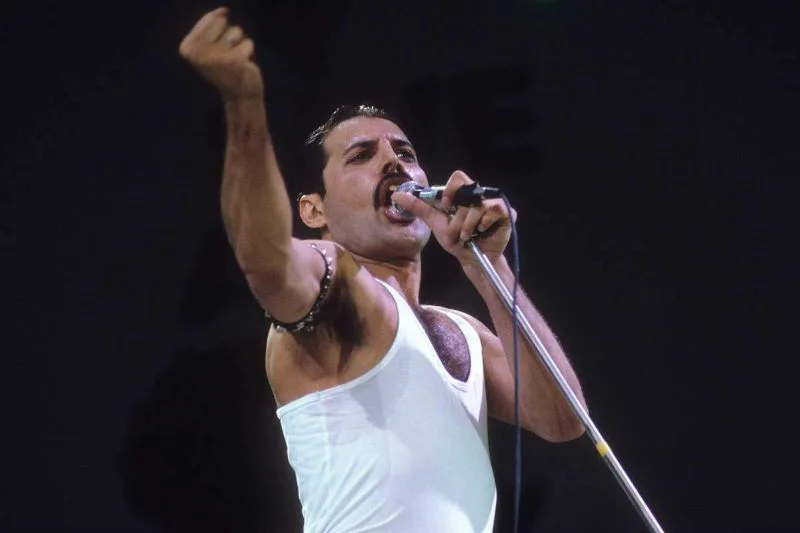 queen-freddie-mercury-live-aid
