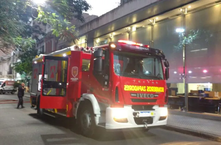 bomberos-768x506