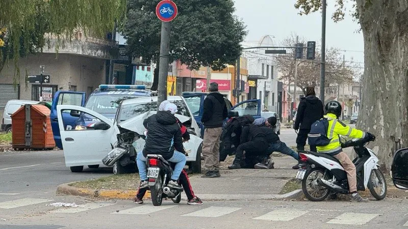 detenido_sandero_crop1716410166326.jpeg_1756841869