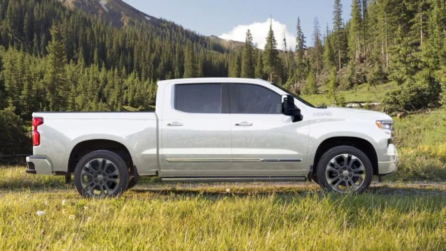 chevolet-silverado 2