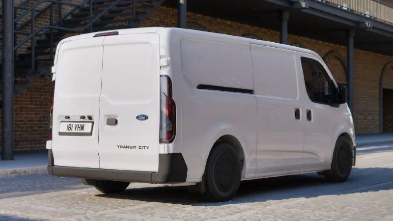 ford-transit-city 3