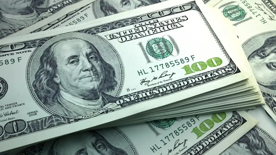 Dolares