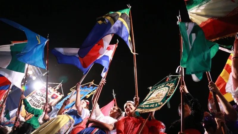 colectividades_rosario_2.jpg_674994428