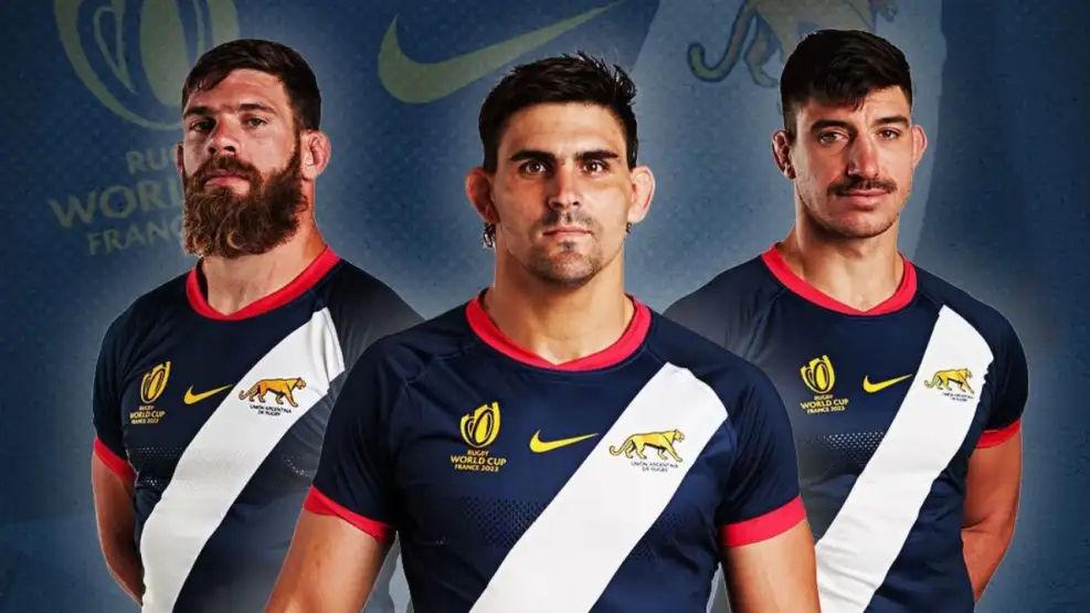 la-historia-detras-de-la-nueva-camiseta-de-los-pumas-inspirada-en-los-granaderos-de-san-martin-1598860