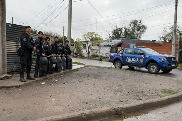 Policia