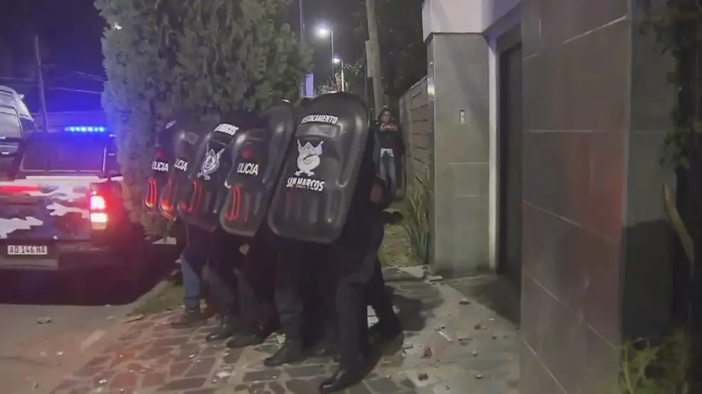 incidentes-en-el-hotel-donde-se-alojaba-laudelina-pena-1828003