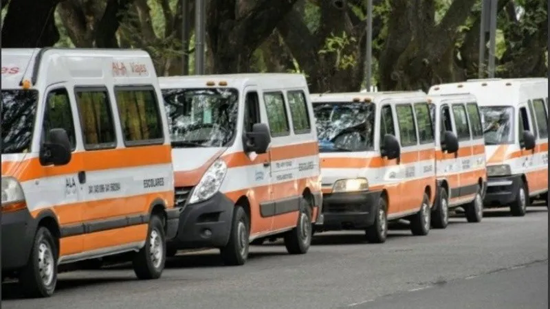 transporteescolar.jpg_1756841869