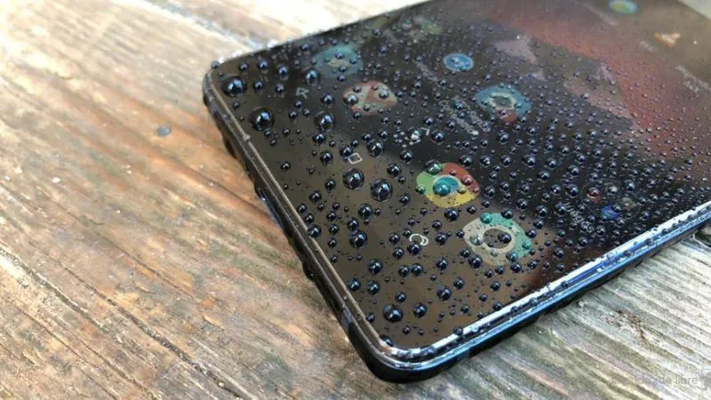 Celular Mojado