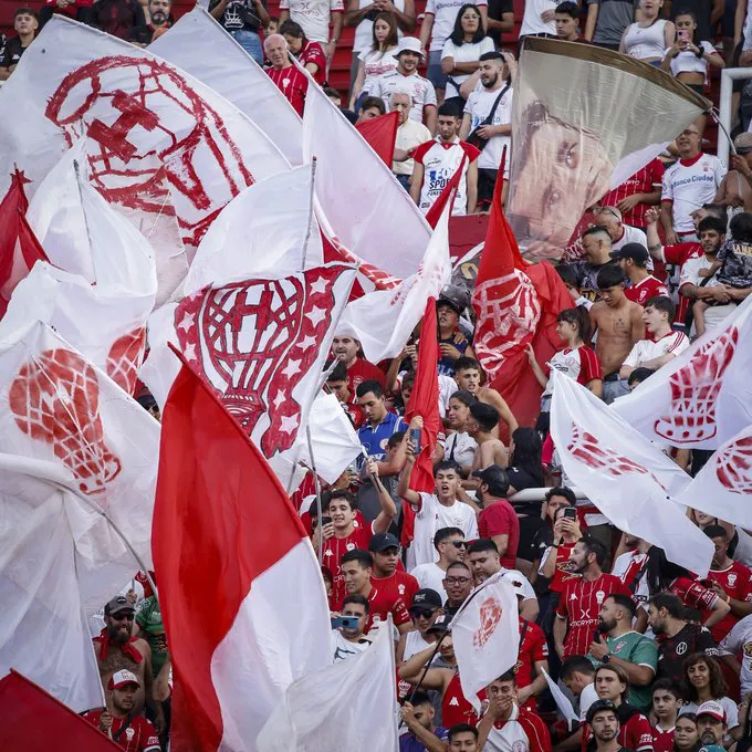 Huracan Banderas