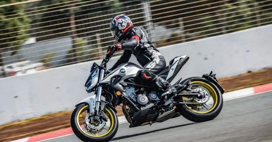 qjmotor-llega-a-argentina-y-estos-son-su-precios-1832149