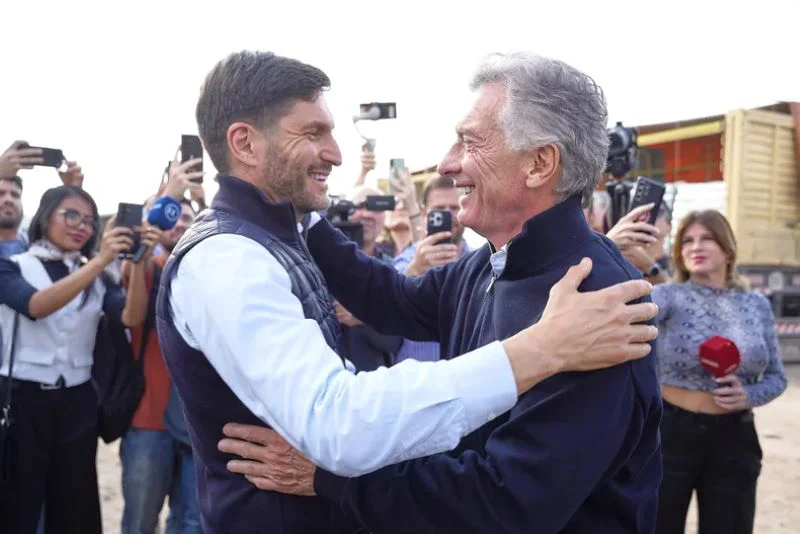 pullaro-y-macri