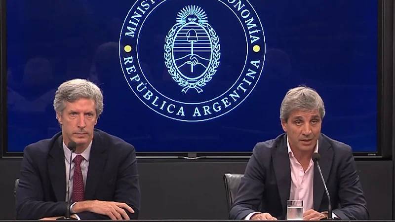 Piden la detención de Caputo y Bausili