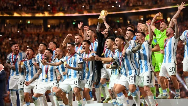 fksfmrlwyaadazp_x2x.jpg_1756841869