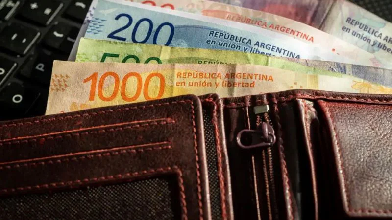 pesos-en-la-billetera