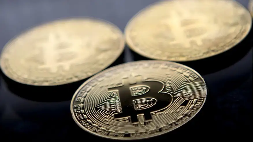 bitcoin-1607730