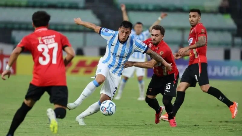 racing-vs-caracas