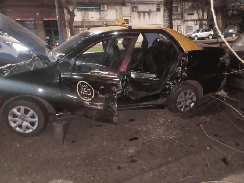 Choque Taxi 1