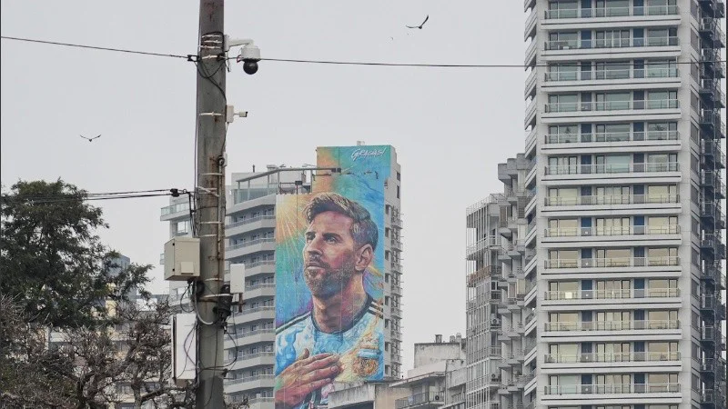 messi mural