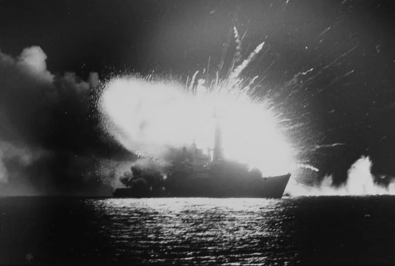 HMS Antelope 0
