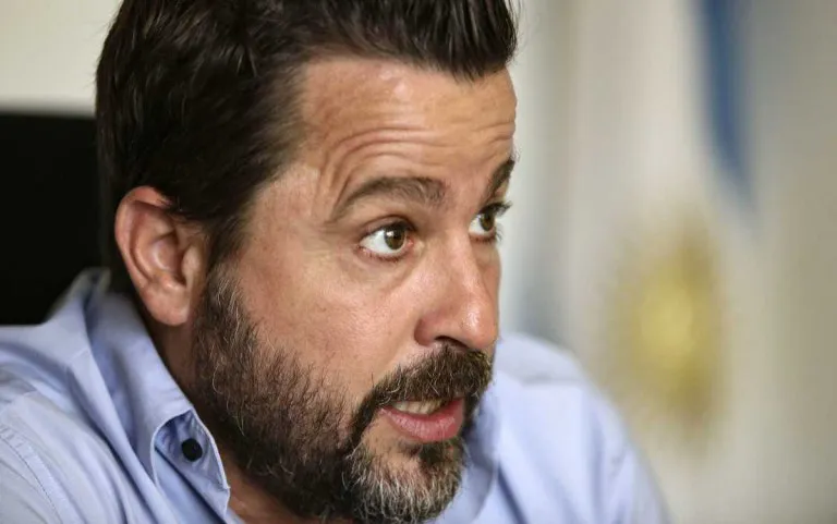 a10198c107ce72747d8bdff6a5b487a3_M