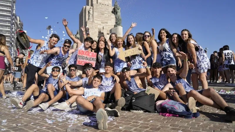 monu_2_x1x.jpg_1756841869