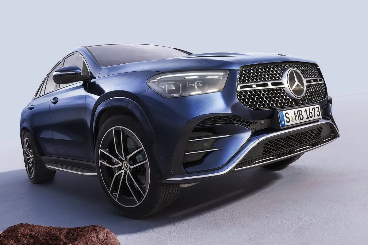 mercedes-benz_gle_coupe_2024_1_0