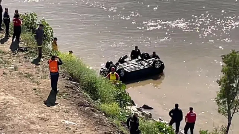 auto_san_lorenzo.jpg_1756841869