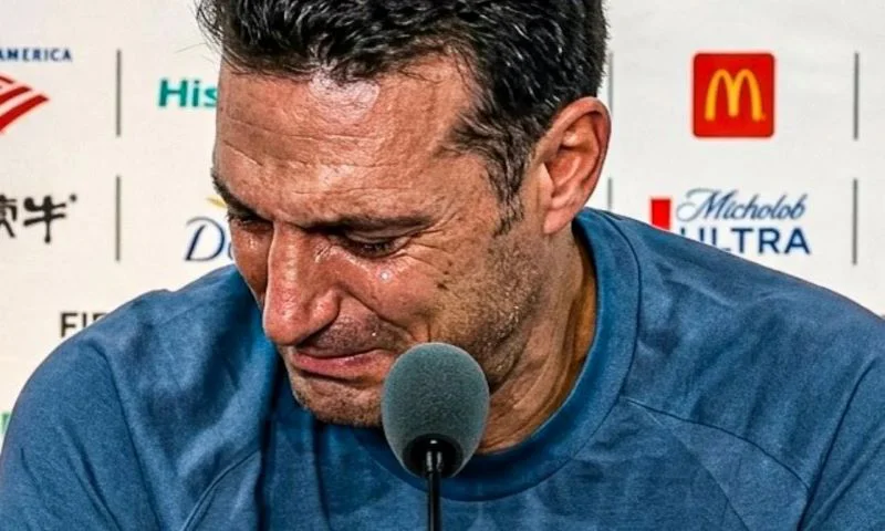 scaloni-llanto