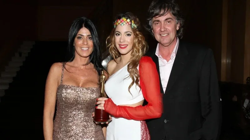tini_stoessel