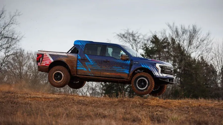 ford-f-150-lightning-switchgear-1742024