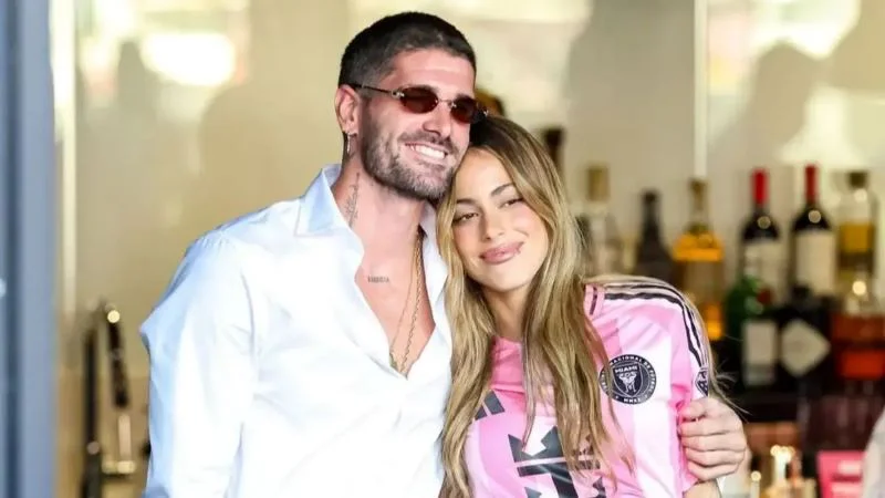 Tini Stoessel Rodrigo De Paul